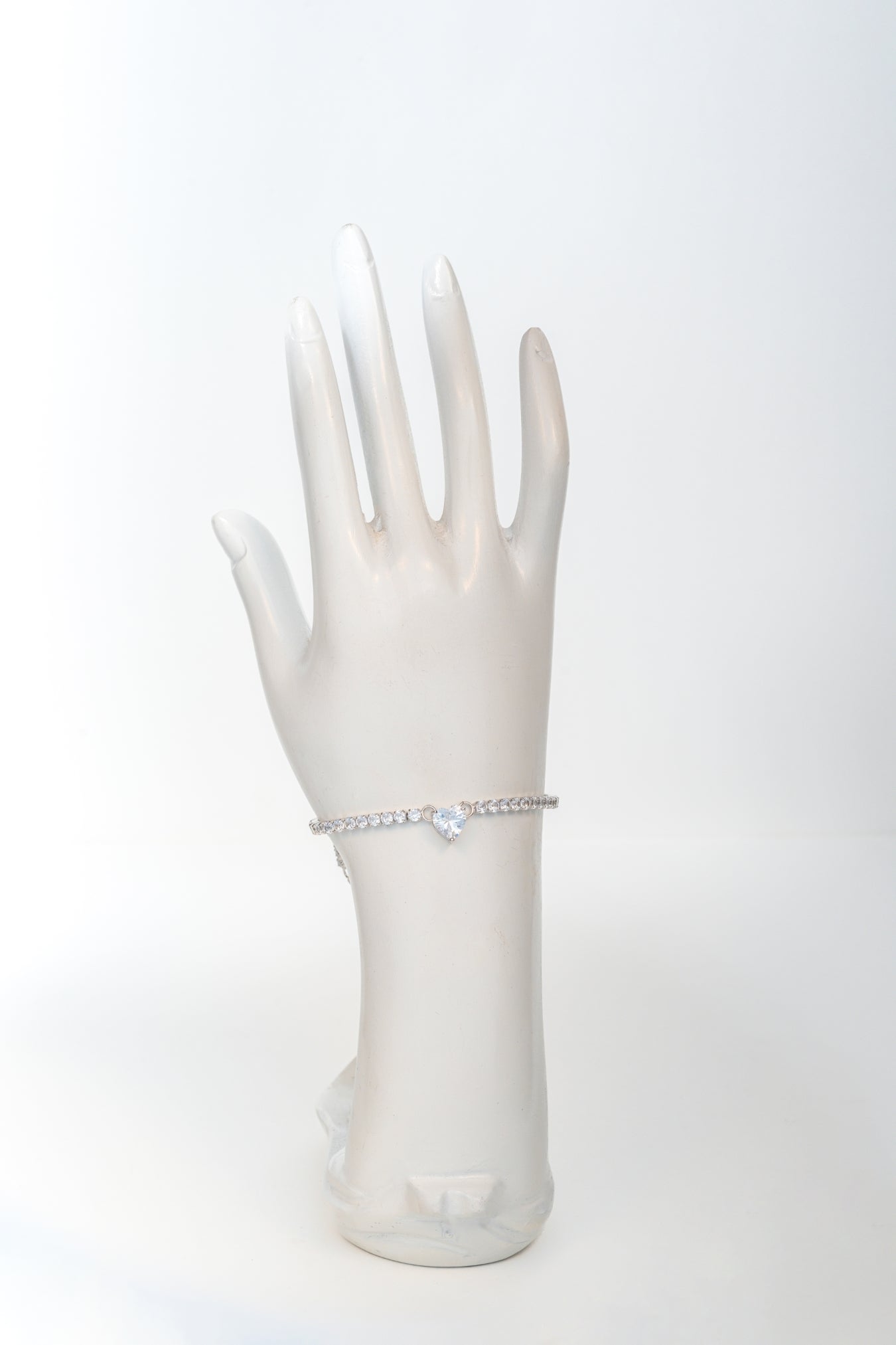 Pure 925 Silver Heart-Center Tennis Bracelet with CZ Stones (8 Inch)