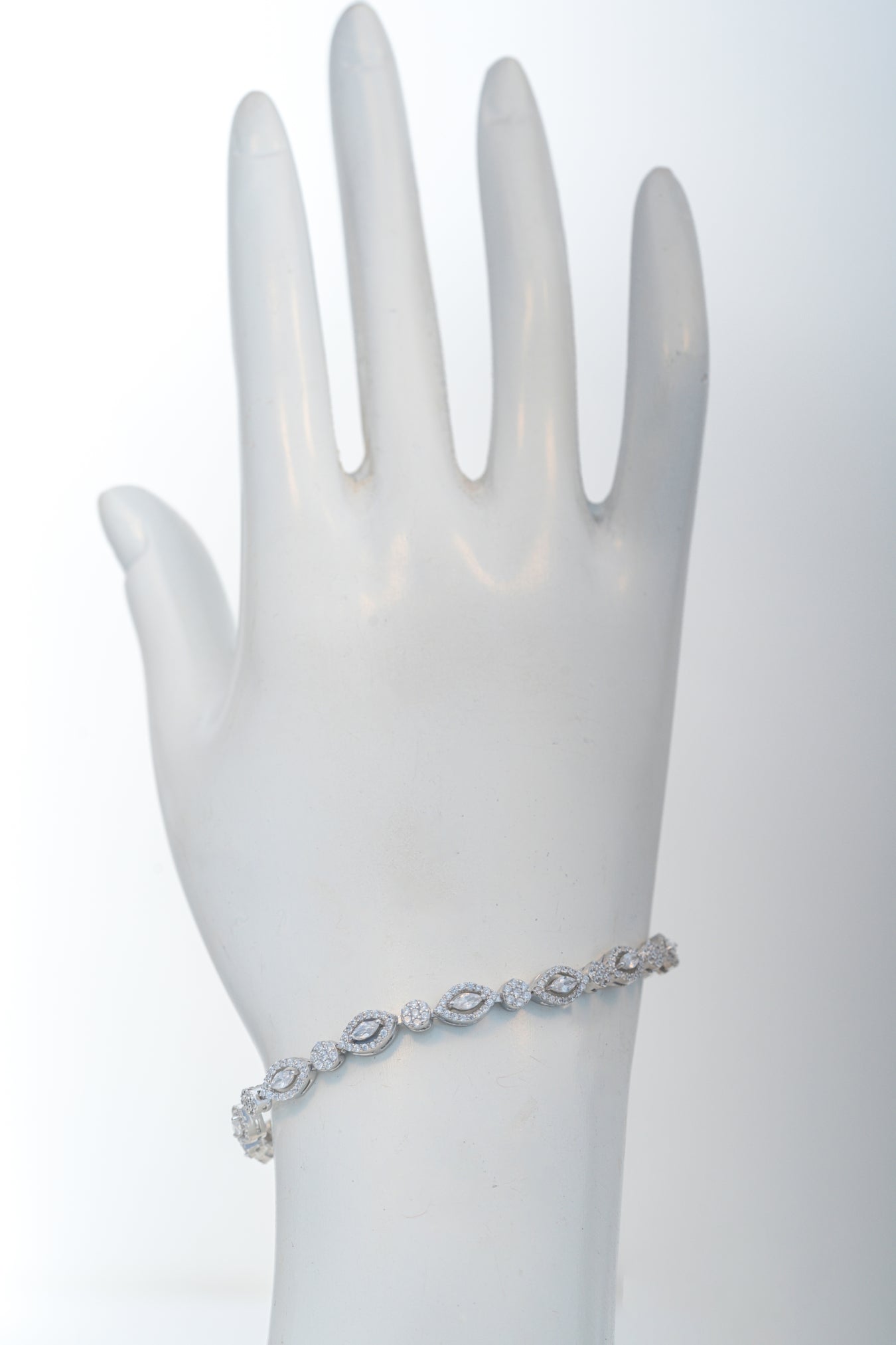 Marquise & Floral Design Pure 925 Silver CZ Bracelet (7.3 Inch)