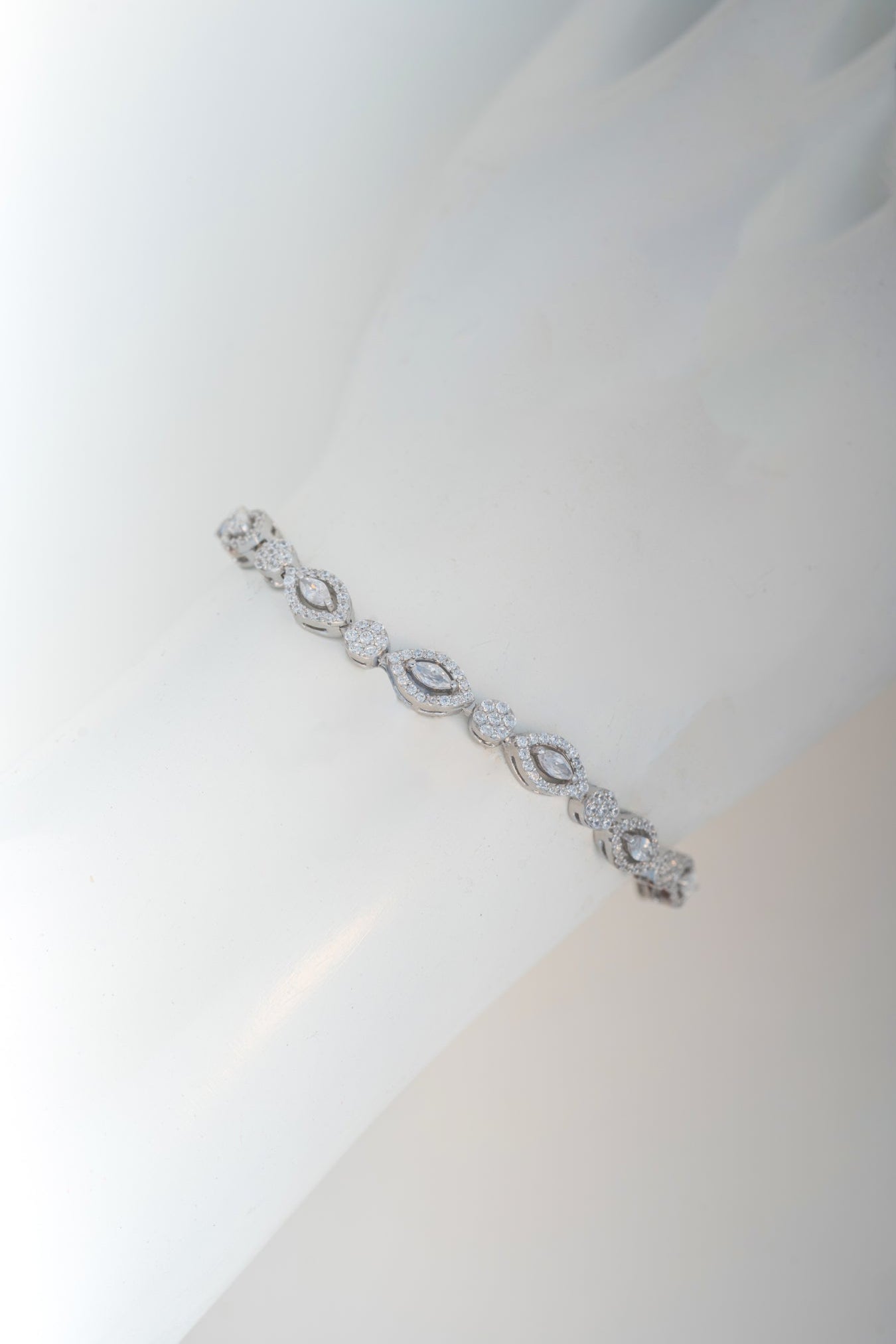 Marquise & Floral Design Pure 925 Silver CZ Bracelet (7.3 Inch)