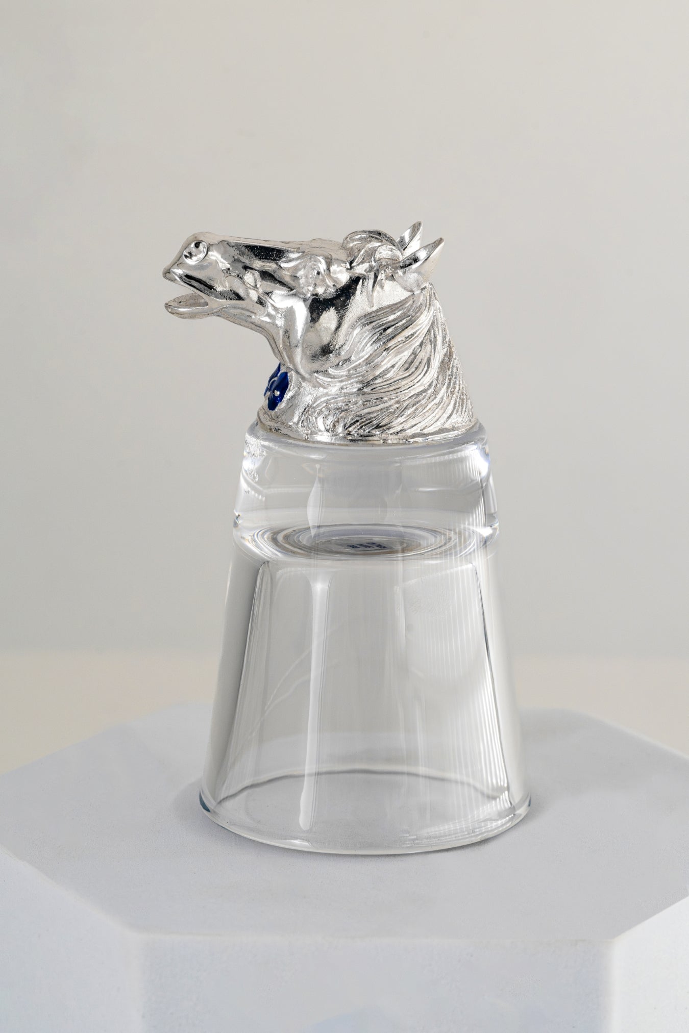 Silver-Foiled Horse Motif Glass Tumbler – 3.5in × 2.5in