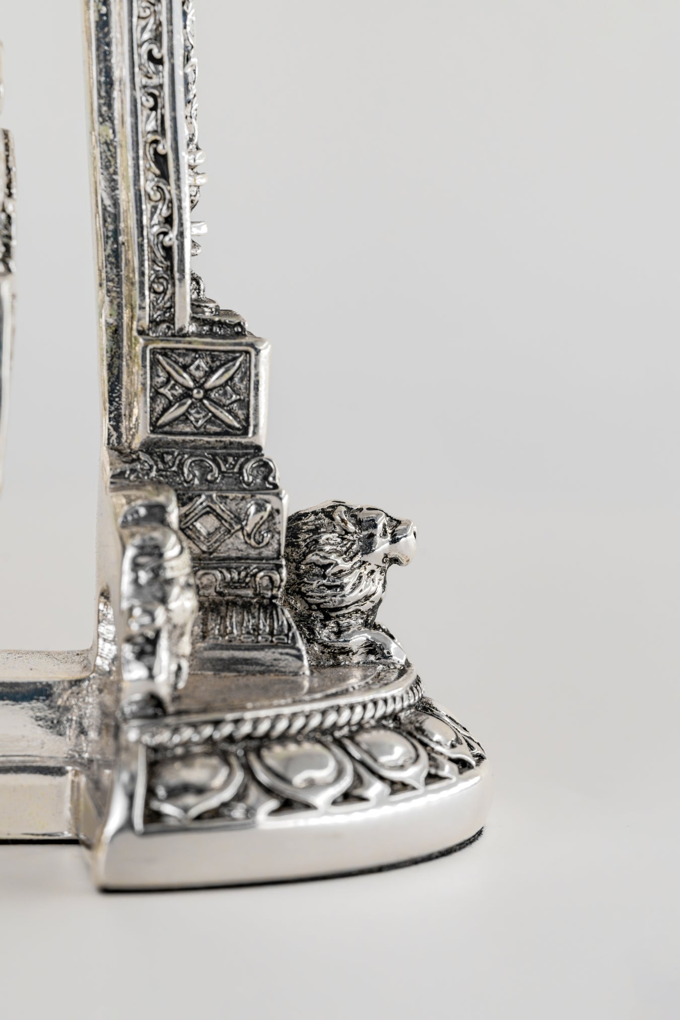 Silver-Foiled Decorative Miniature Swing (Jhula) – 9in × 8in