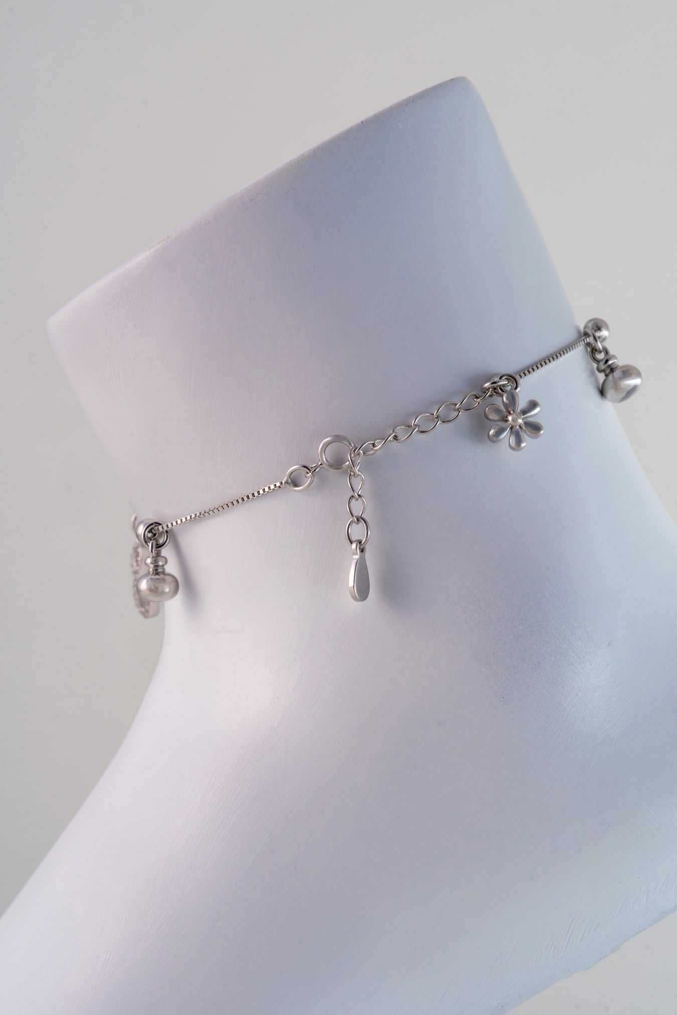Flower Charm Pure 925 Silver Anklet with Crystal Accents (8 Inch Adjustable)