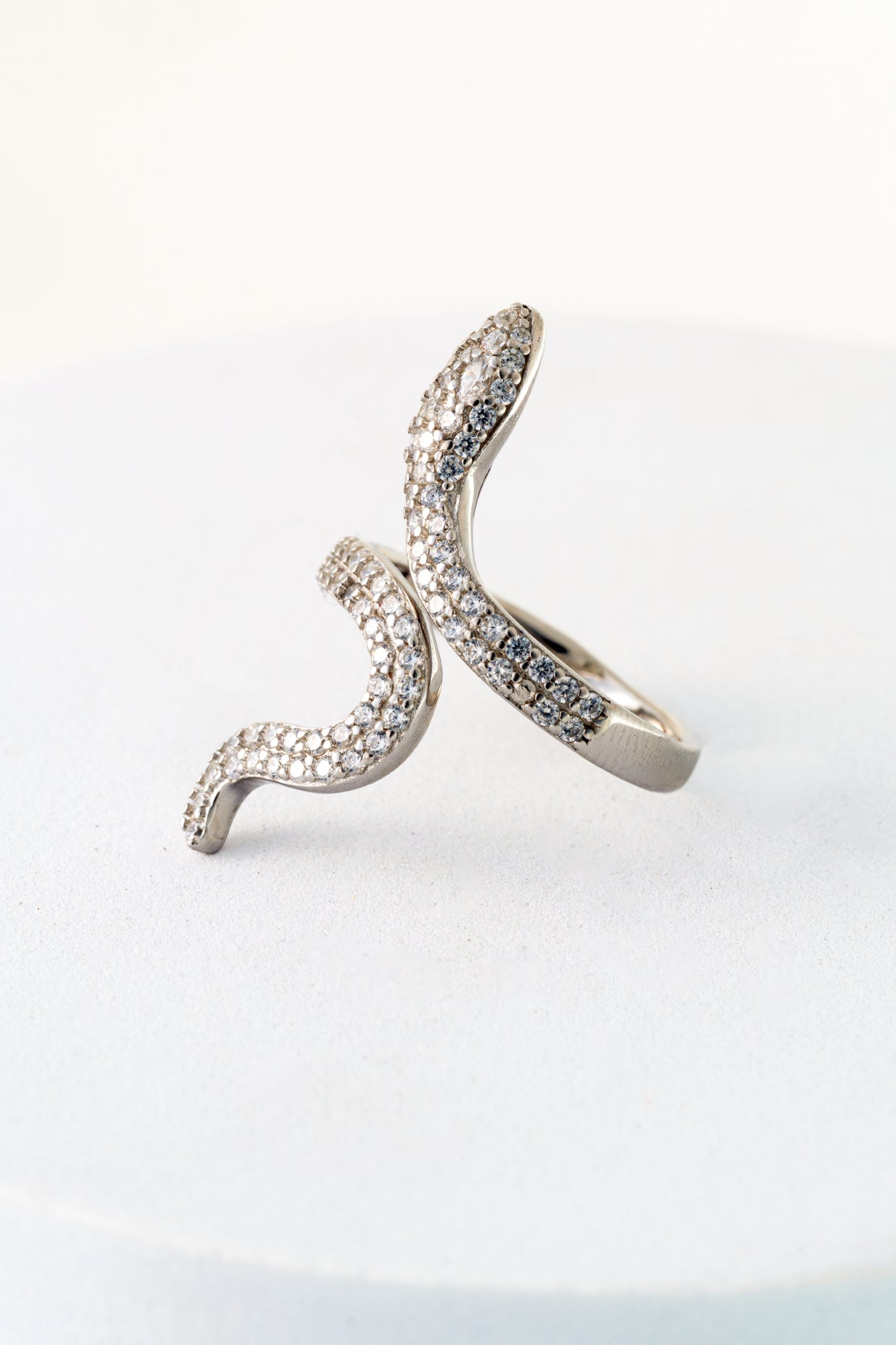 Pure 925 Silver Wave Flow Ring with Pavé Crystals – Size 13