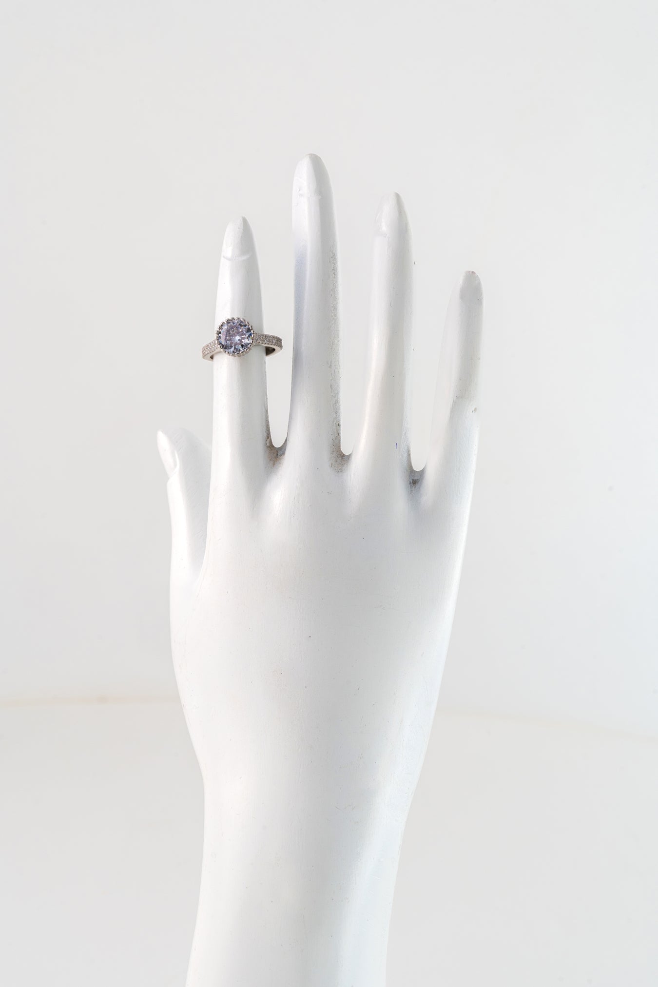 Pure 925 Silver Halo Solitaire Ring with Pavé Band – Size 9