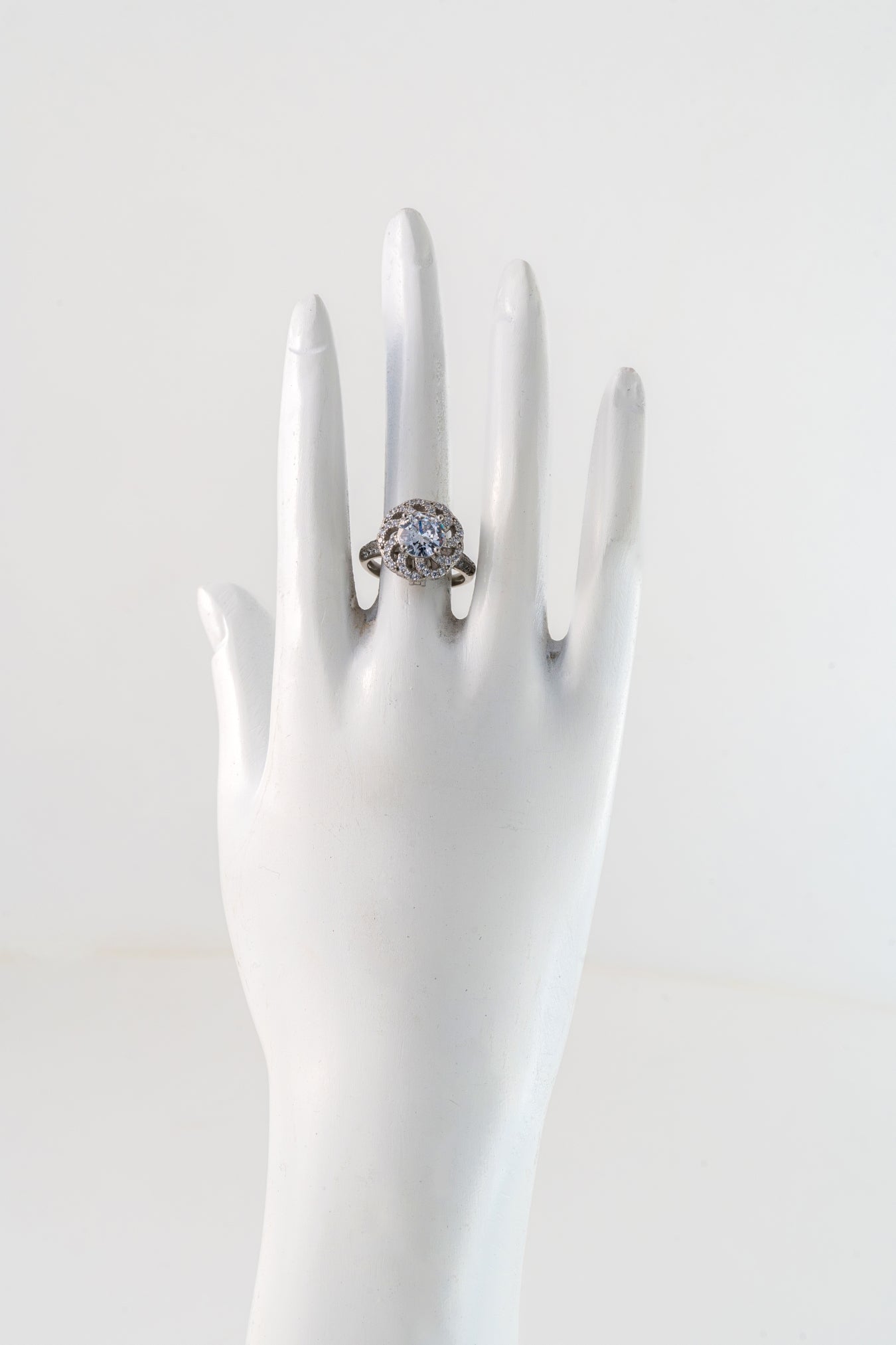 Pure 925 Silver Halo Crown Ring with Brilliant Cut Center Stone – Size 14