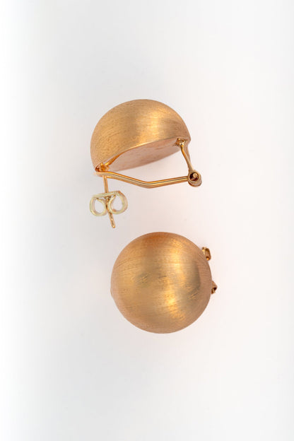 18mm Matte Gold Dome Stud Earrings
