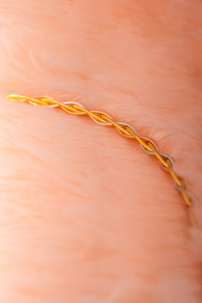 Tricolor Braided Chain Necklace – 18 Inch