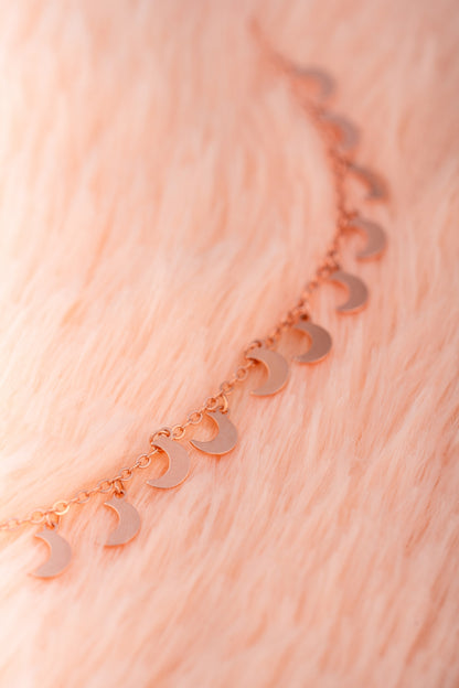 Rose Gold Crescent Moon Charm Necklace – 18 Inch