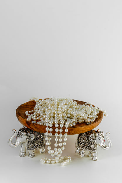 Wooden Platter with Silver-Foiled Elephant Stand – 4in × 9in